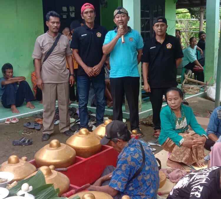 Warga RT 001 RW 001 “Gelar Sedekah Bumi Sebagai Wujud Rasa Syukur”